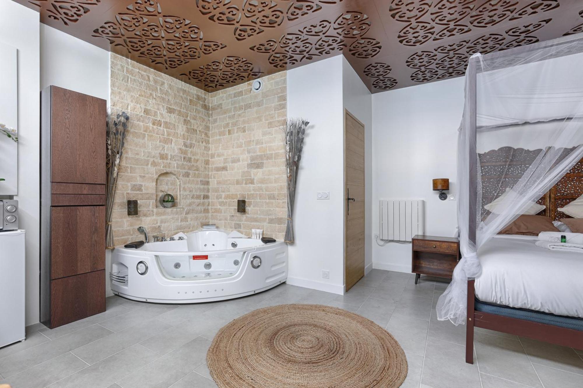Mykeypers - Lovely Studio With Jacuzzi Paris Exterior photo
