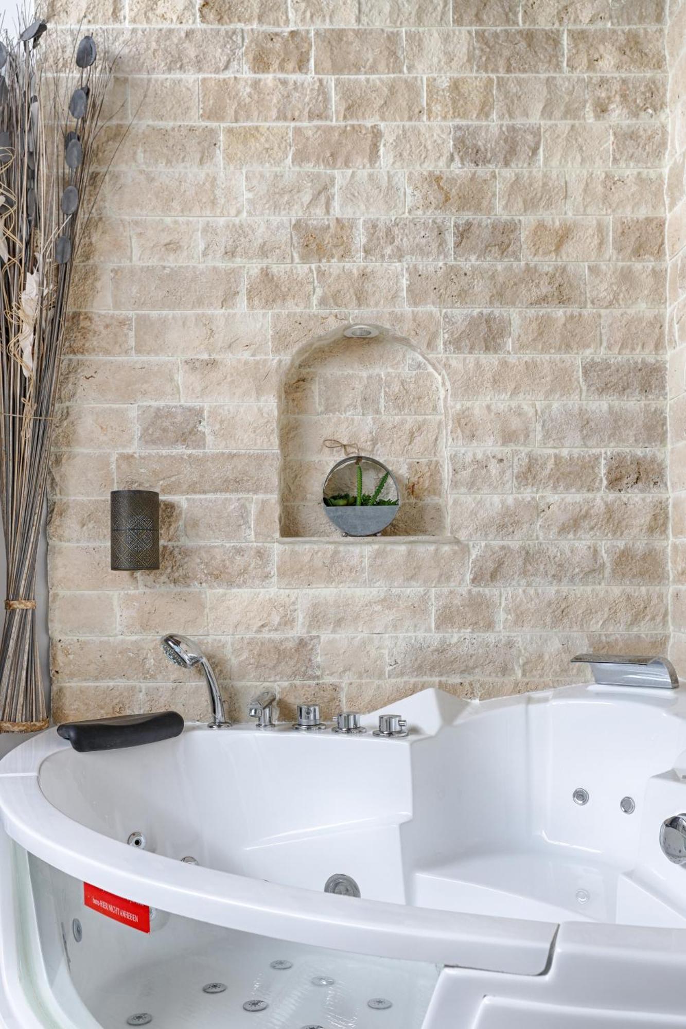 Mykeypers - Lovely Studio With Jacuzzi Paris Exterior photo